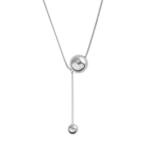 Pendulum Necklace in Silver
